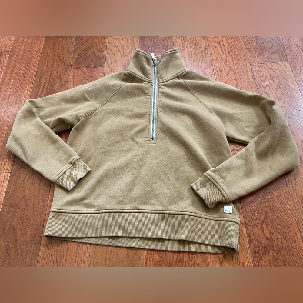 Vuori Half-Zip Pullover Sweatshirt in Tan
